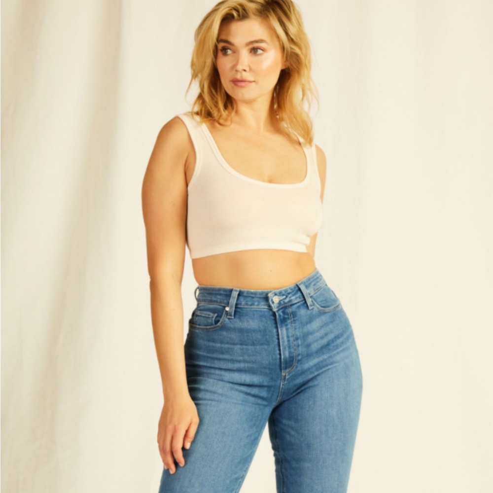 PAIGE Flaunt Accent Ultra High Rise Straight Leg in Seine with Fray Hem size 30